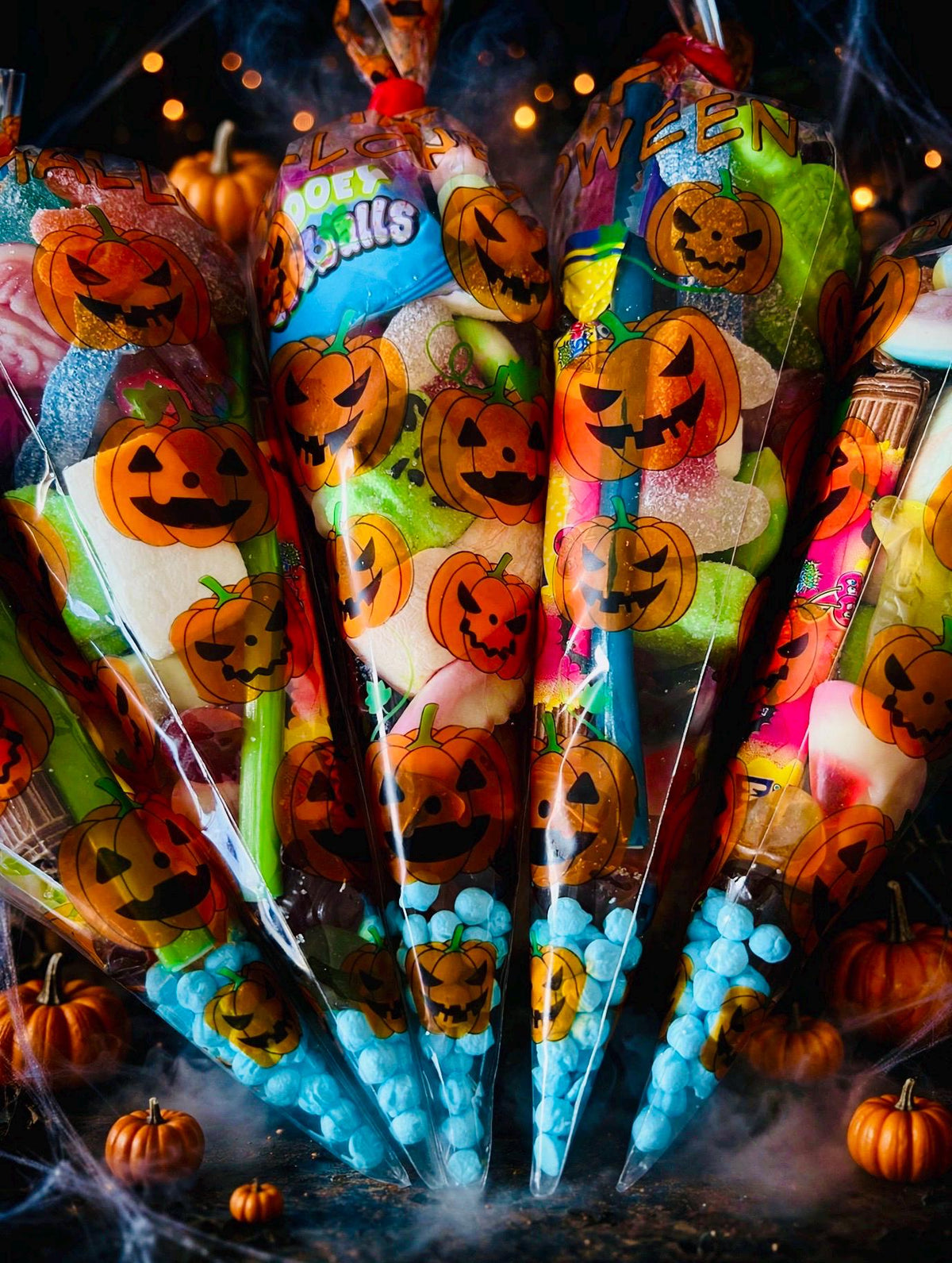 5 x Pick N Mix Halloween Sweet Cones 200g each - Trick or Treat Sweet Mix